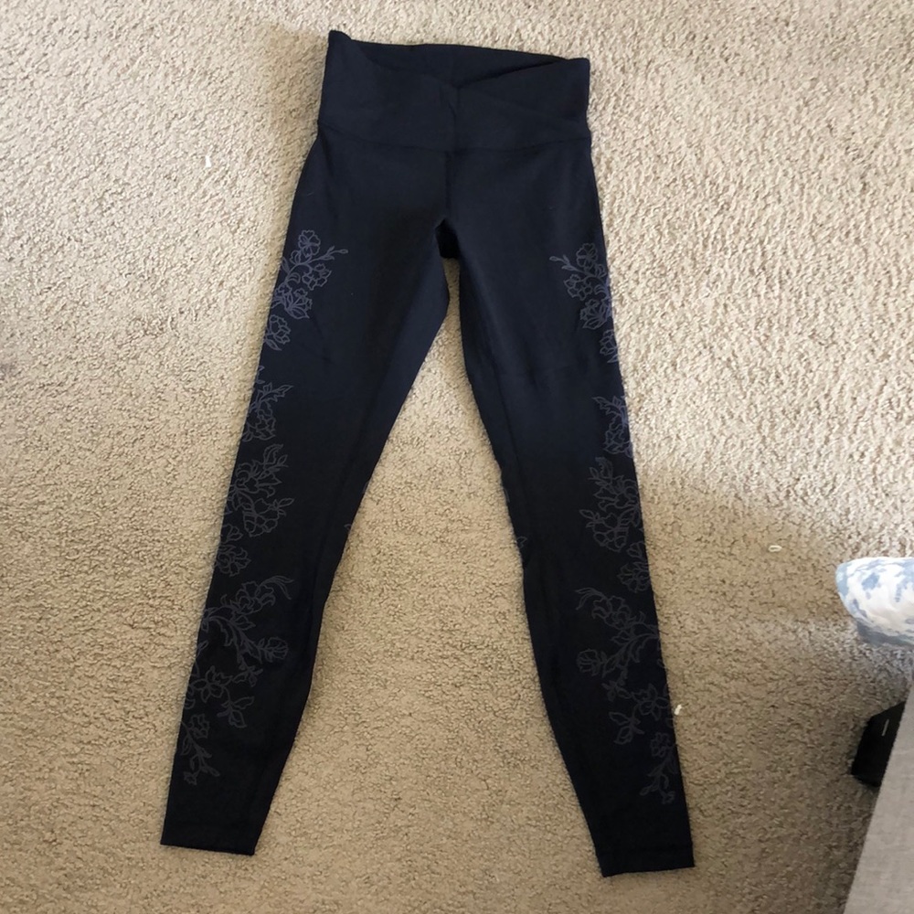 Lululemon Crossover Flower Detail Leggings